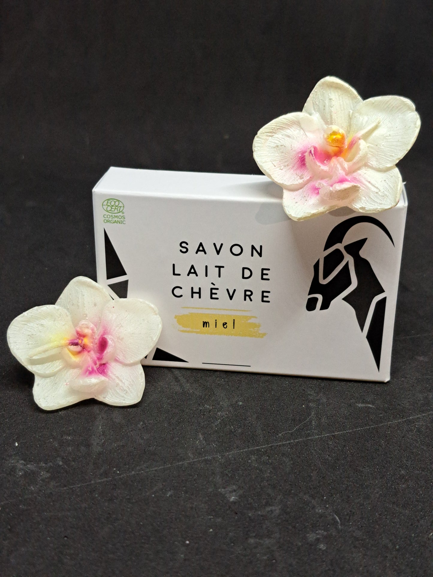 Savon Bio au Lait de Chèvre Miel