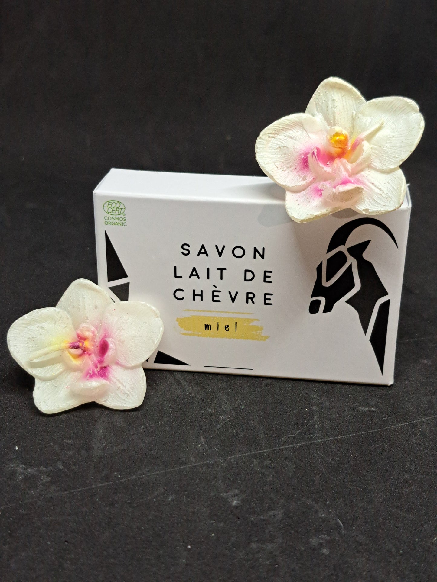 Savon Bio au Lait de Chèvre Miel