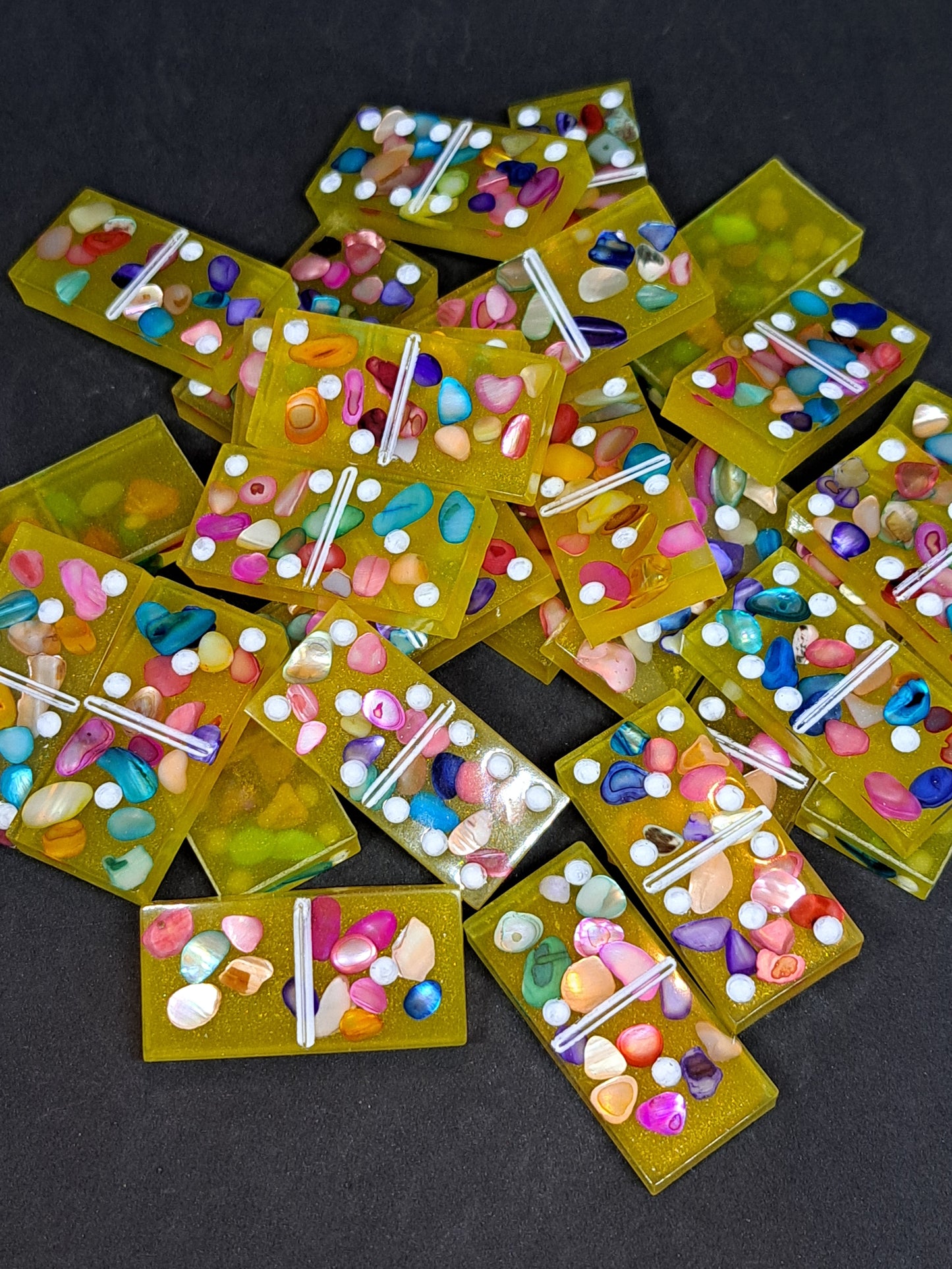 Dominos Jaune / Pierres multicolores